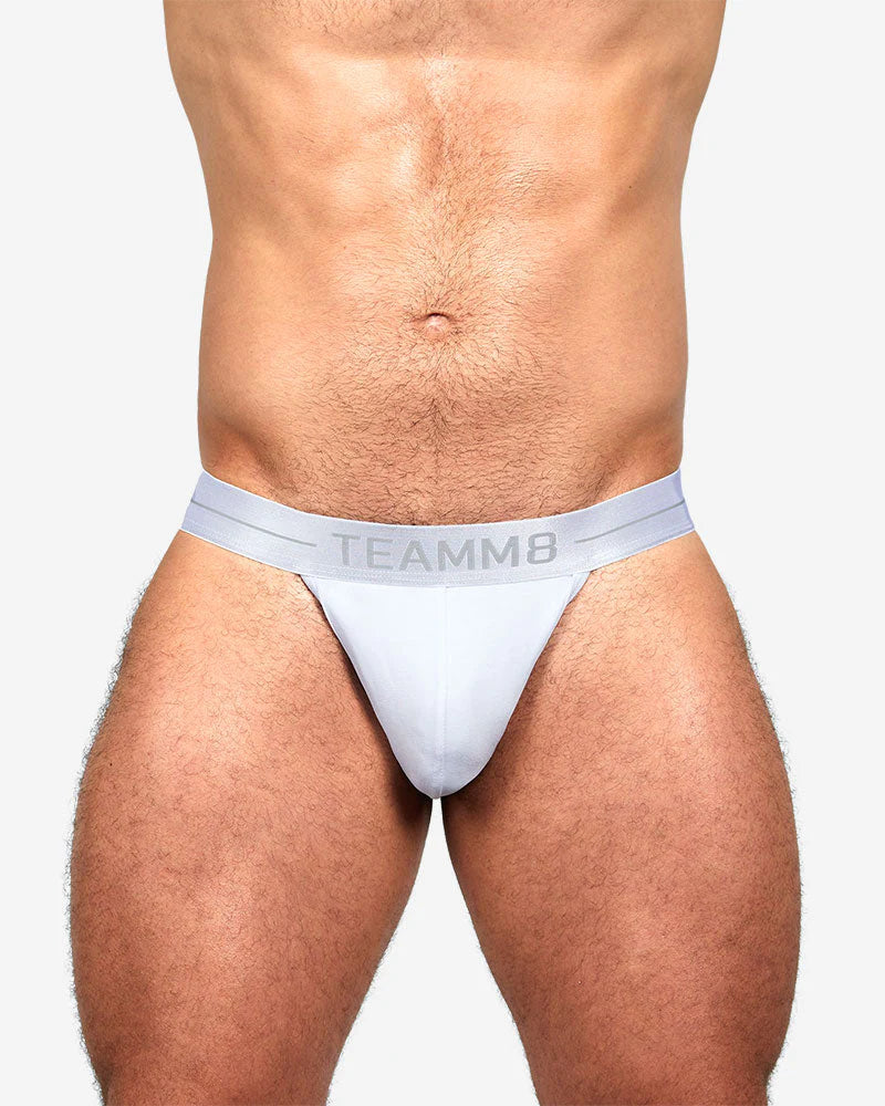 Teamm8 Icon thong modal white